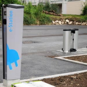 E-Ladesäule an der Mobilitätsstation nach Montage, Juli 2021